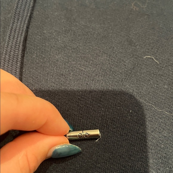 Alo Yoga Accolade Hoodie – Unisex – Navy – Size Small - Picture 8 of 9